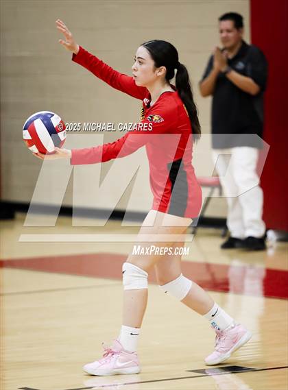 Thumbnail 1 in JV: Arizona College Prep @ Chaparral photogallery.