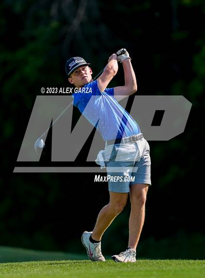 Thumbnail 2 in UIL 1A Boys Golf Finals Round 2 photogallery.