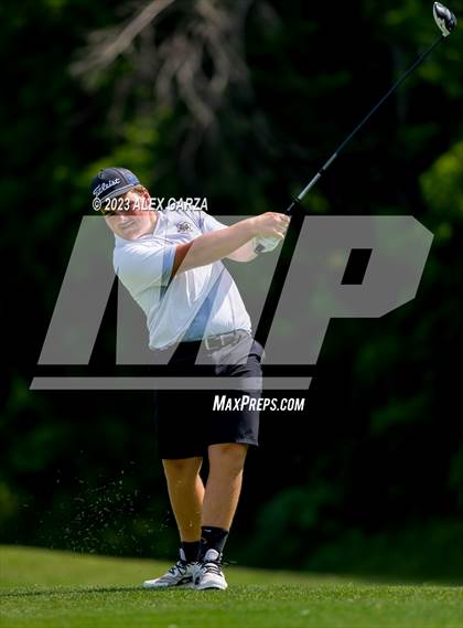Thumbnail 2 in UIL 1A Boys Golf Finals Round 2 photogallery.