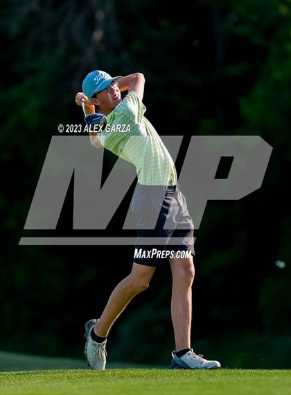 Thumbnail 1 in UIL 1A Boys Golf Finals Round 2 photogallery.