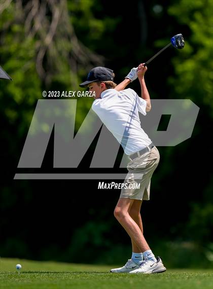 Thumbnail 2 in UIL 1A Boys Golf Finals Round 2 photogallery.