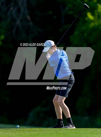 Thumbnail 1 in UIL 1A Boys Golf Finals Round 2 photogallery.