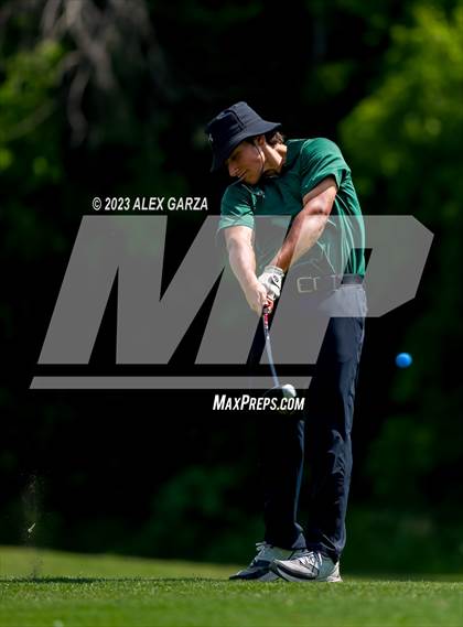 Thumbnail 2 in UIL 1A Boys Golf Finals Round 2 photogallery.
