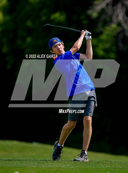 Thumbnail 1 in UIL 1A Boys Golf Finals Round 2 photogallery.