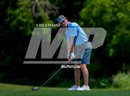 Thumbnail 2 in UIL 1A Boys Golf Finals Round 2 photogallery.