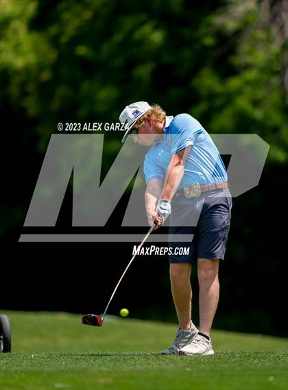 Thumbnail 2 in UIL 1A Boys Golf Finals Round 2 photogallery.
