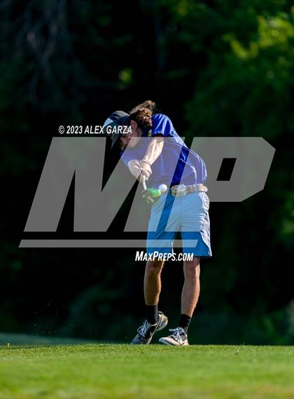 Thumbnail 1 in UIL 1A Boys Golf Finals Round 2 photogallery.