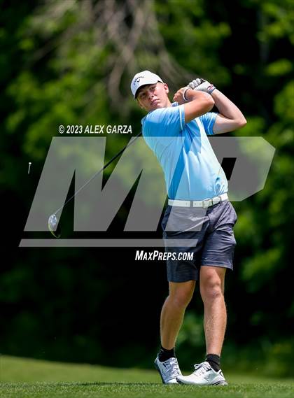 Thumbnail 2 in UIL 1A Boys Golf Finals Round 2 photogallery.