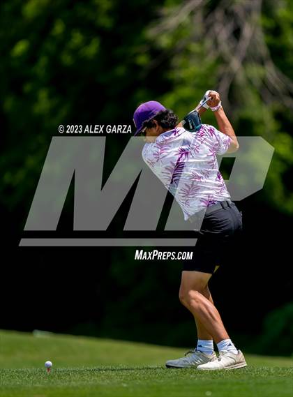 Thumbnail 2 in UIL 1A Boys Golf Finals Round 2 photogallery.