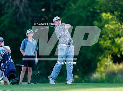 Thumbnail 2 in UIL 1A Boys Golf Finals Round 2 photogallery.