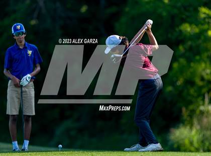 Thumbnail 2 in UIL 1A Boys Golf Finals Round 2 photogallery.