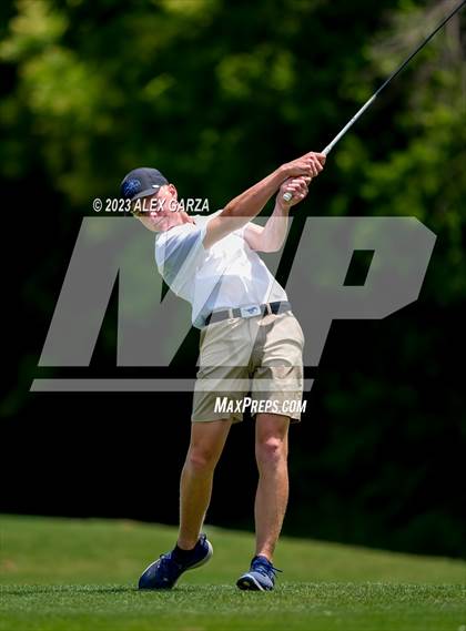 Thumbnail 3 in UIL 1A Boys Golf Finals Round 2 photogallery.