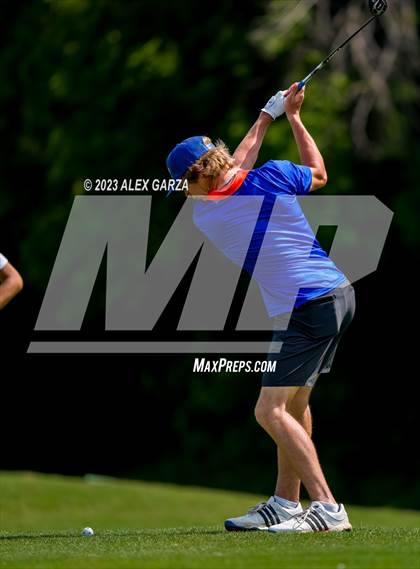 Thumbnail 1 in UIL 1A Boys Golf Finals Round 2 photogallery.