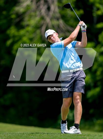Thumbnail 2 in UIL 1A Boys Golf Finals Round 2 photogallery.