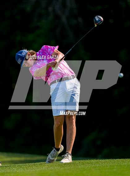 Thumbnail 3 in UIL 1A Boys Golf Finals Round 2 photogallery.