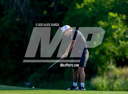 Thumbnail 2 in UIL 1A Boys Golf Finals Round 2 photogallery.
