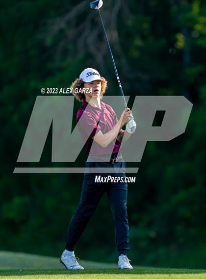 Thumbnail 3 in UIL 1A Boys Golf Finals Round 2 photogallery.