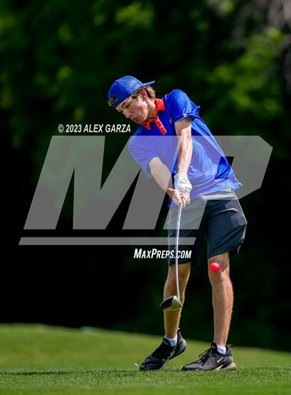 Thumbnail 2 in UIL 1A Boys Golf Finals Round 2 photogallery.