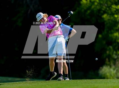 Thumbnail 2 in UIL 1A Boys Golf Finals Round 2 photogallery.