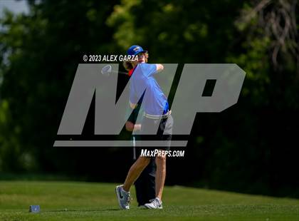Thumbnail 2 in UIL 1A Boys Golf Finals Round 2 photogallery.