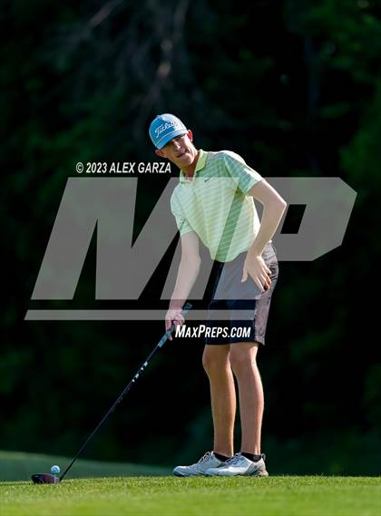 Thumbnail 1 in UIL 1A Boys Golf Finals Round 2 photogallery.