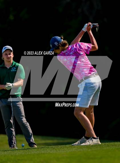 Thumbnail 3 in UIL 1A Boys Golf Finals Round 2 photogallery.