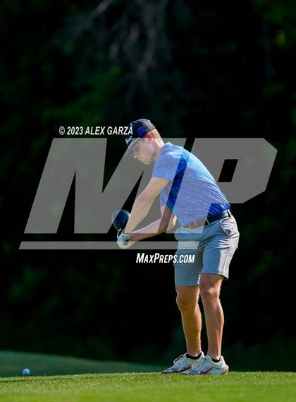 Thumbnail 3 in UIL 1A Boys Golf Finals Round 2 photogallery.