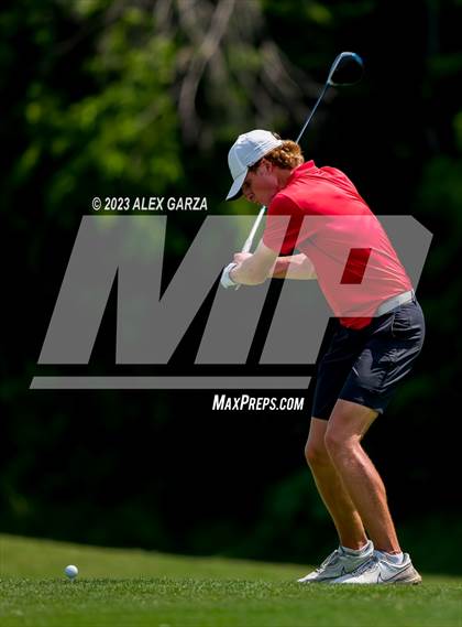 Thumbnail 1 in UIL 1A Boys Golf Finals Round 2 photogallery.