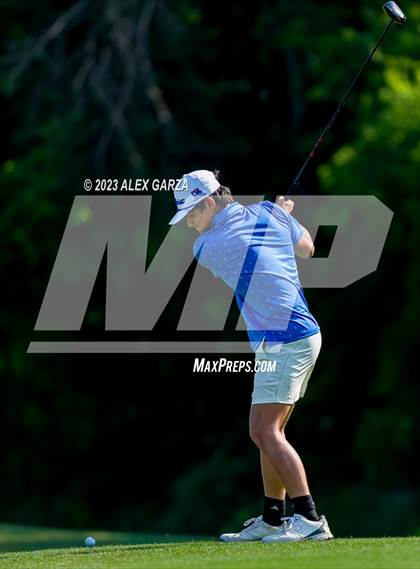 Thumbnail 2 in UIL 1A Boys Golf Finals Round 2 photogallery.
