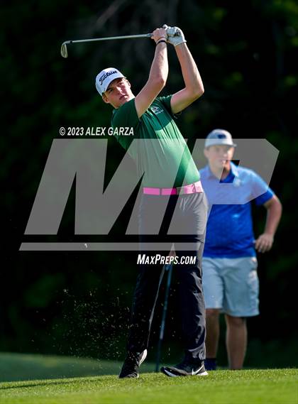 Thumbnail 3 in UIL 1A Boys Golf Finals Round 2 photogallery.