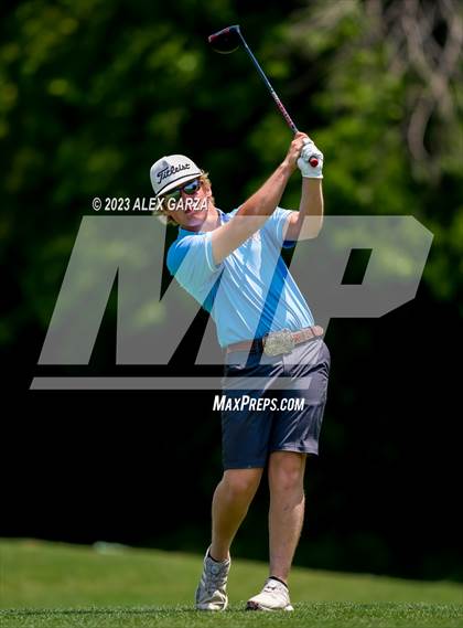 Thumbnail 2 in UIL 1A Boys Golf Finals Round 2 photogallery.
