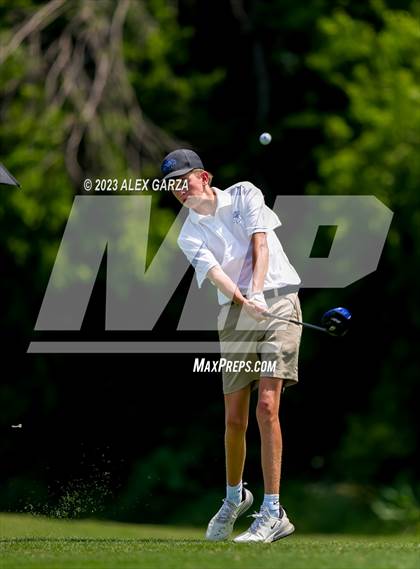 Thumbnail 3 in UIL 1A Boys Golf Finals Round 2 photogallery.