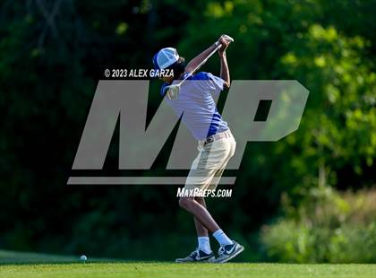 Thumbnail 3 in UIL 1A Boys Golf Finals Round 2 photogallery.