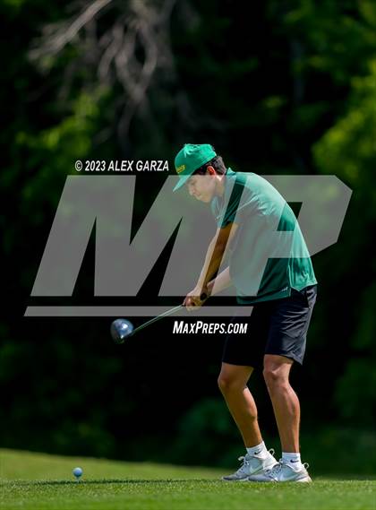 Thumbnail 3 in UIL 1A Boys Golf Finals Round 2 photogallery.