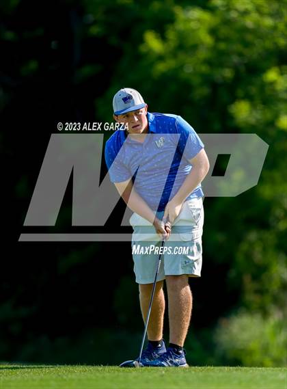 Thumbnail 3 in UIL 1A Boys Golf Finals Round 2 photogallery.