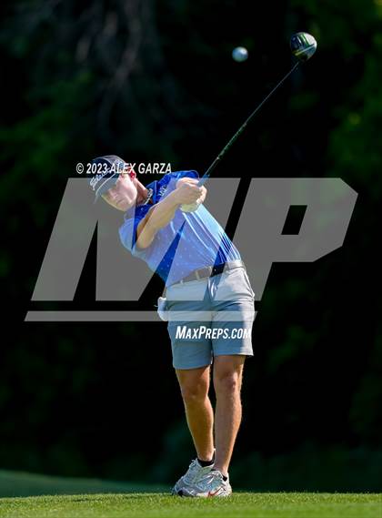 Thumbnail 3 in UIL 1A Boys Golf Finals Round 2 photogallery.