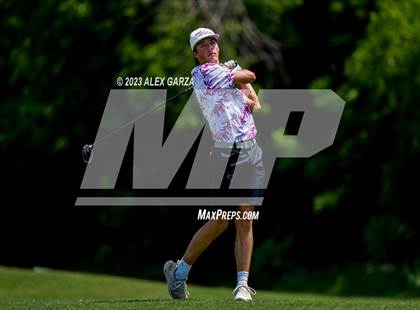 Thumbnail 3 in UIL 1A Boys Golf Finals Round 2 photogallery.
