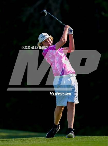 Thumbnail 3 in UIL 1A Boys Golf Finals Round 2 photogallery.