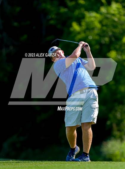 Thumbnail 3 in UIL 1A Boys Golf Finals Round 2 photogallery.
