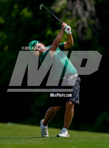 Thumbnail 2 in UIL 1A Boys Golf Finals Round 2 photogallery.