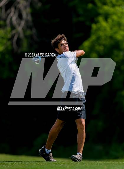 Thumbnail 1 in UIL 1A Boys Golf Finals Round 2 photogallery.
