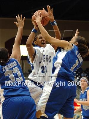 Thumbnail 1 in San Diego vs. Eastlake (SDS D1 Final) photogallery.