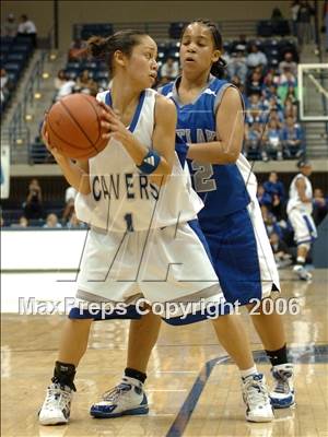 Thumbnail 3 in San Diego vs. Eastlake (SDS D1 Final) photogallery.