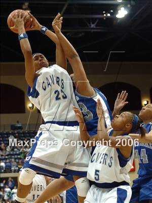 Thumbnail 2 in San Diego vs. Eastlake (SDS D1 Final) photogallery.