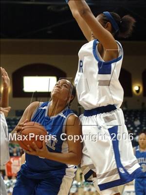 Thumbnail 3 in San Diego vs. Eastlake (SDS D1 Final) photogallery.