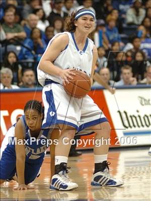 Thumbnail 1 in San Diego vs. Eastlake (SDS D1 Final) photogallery.