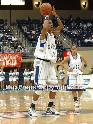 Thumbnail 3 in San Diego vs. Eastlake (SDS D1 Final) photogallery.