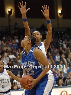 Thumbnail 1 in San Diego vs. Eastlake (SDS D1 Final) photogallery.