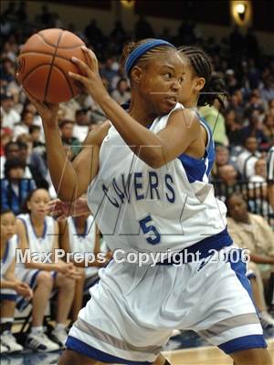 Thumbnail 2 in San Diego vs. Eastlake (SDS D1 Final) photogallery.