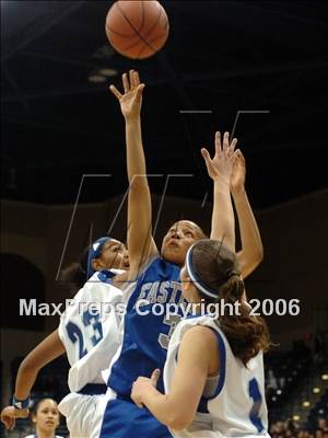 Thumbnail 2 in San Diego vs. Eastlake (SDS D1 Final) photogallery.